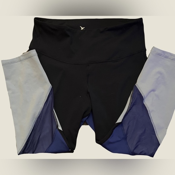 Old Navy Active Color Block Mesh Panel Capri Legging - Picture 3 of 3